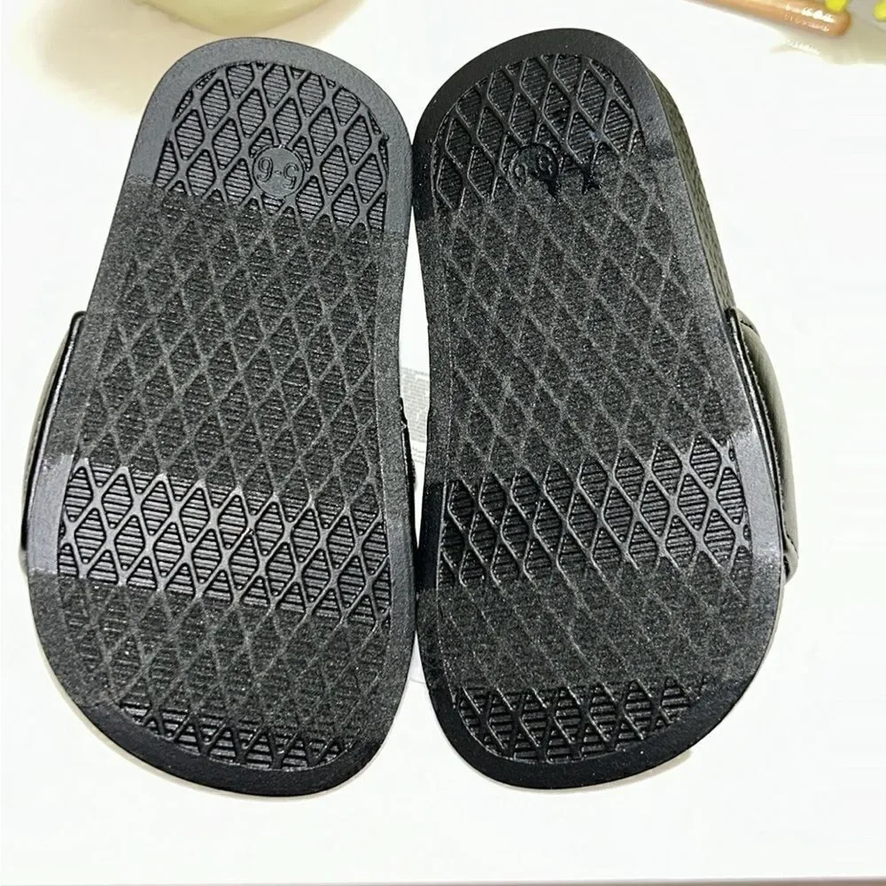 Gap Boys Baby Kids Boys Slides(Size 5-6)